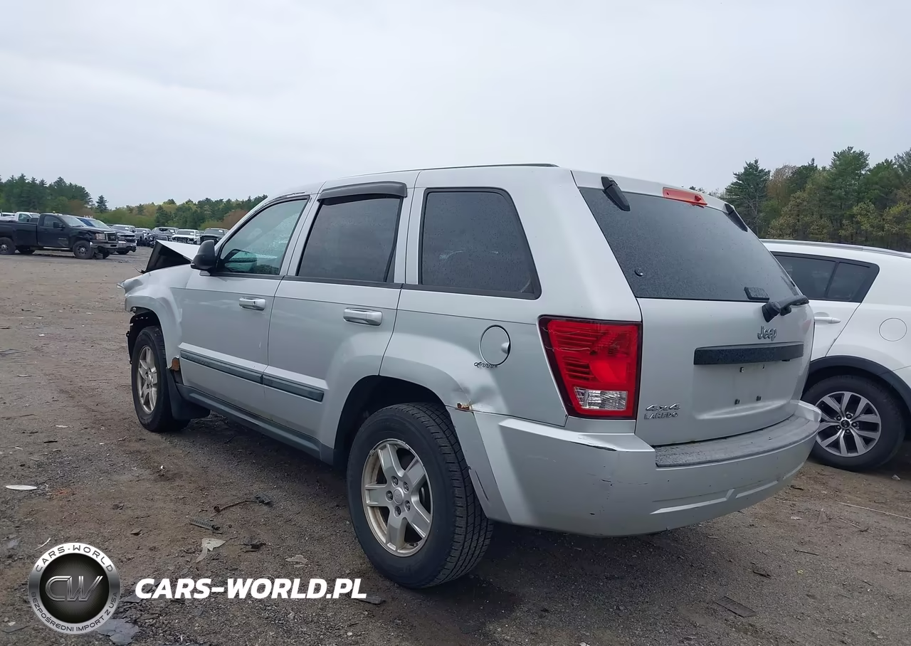 2007 Jeep Grand Cherokee Laredo VIN:1J8GR48K27C581634 - 3