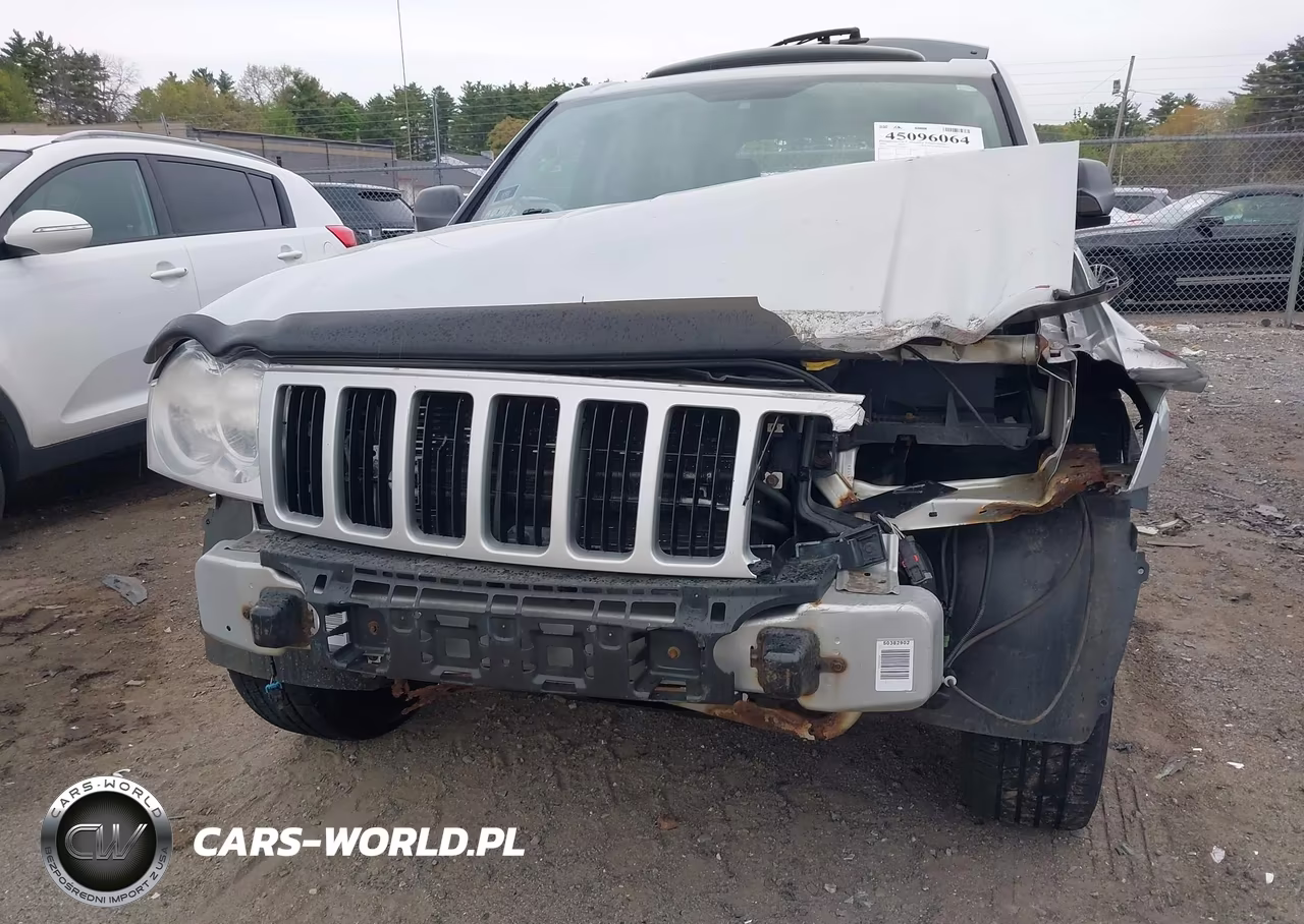 2007 Jeep Grand Cherokee Laredo VIN:1J8GR48K27C581634 - 6