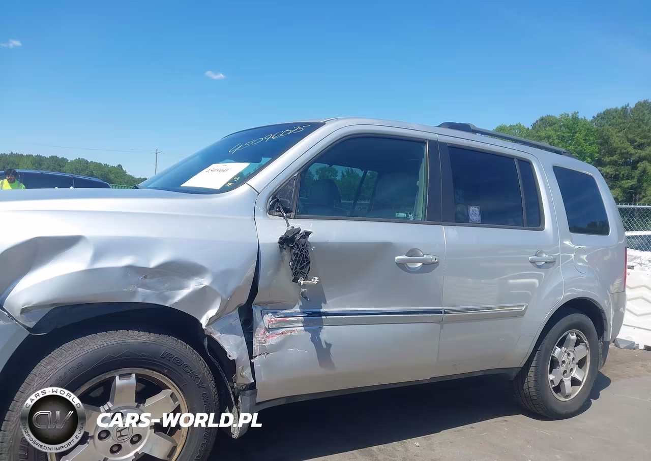 2009 Honda Pilot Touring VIN:5FNYF48839B027677 - 14