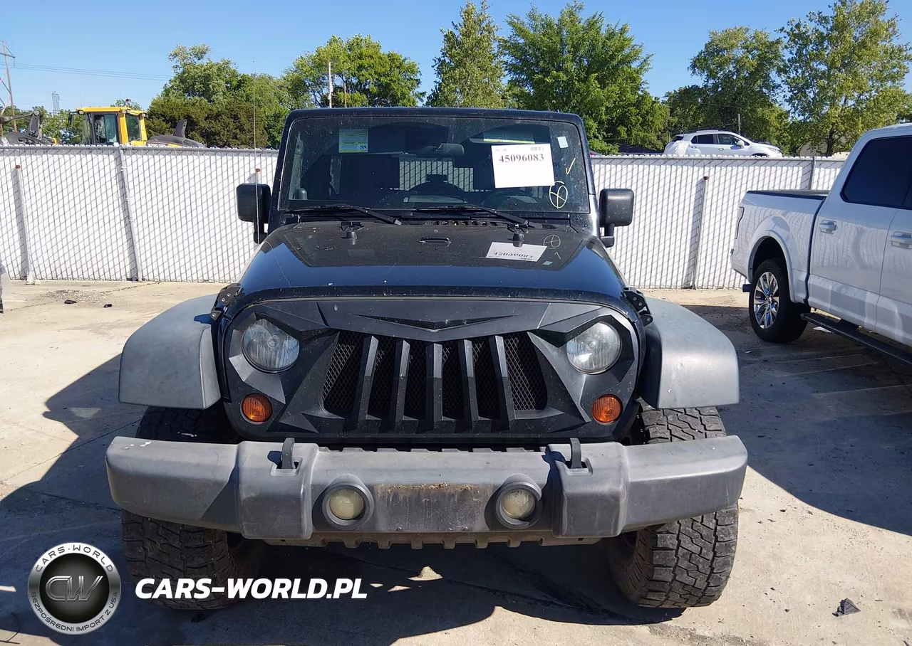 2008 Jeep Wrangler Unlimited Rubicon VIN:1J4GA69168L545697 - 12