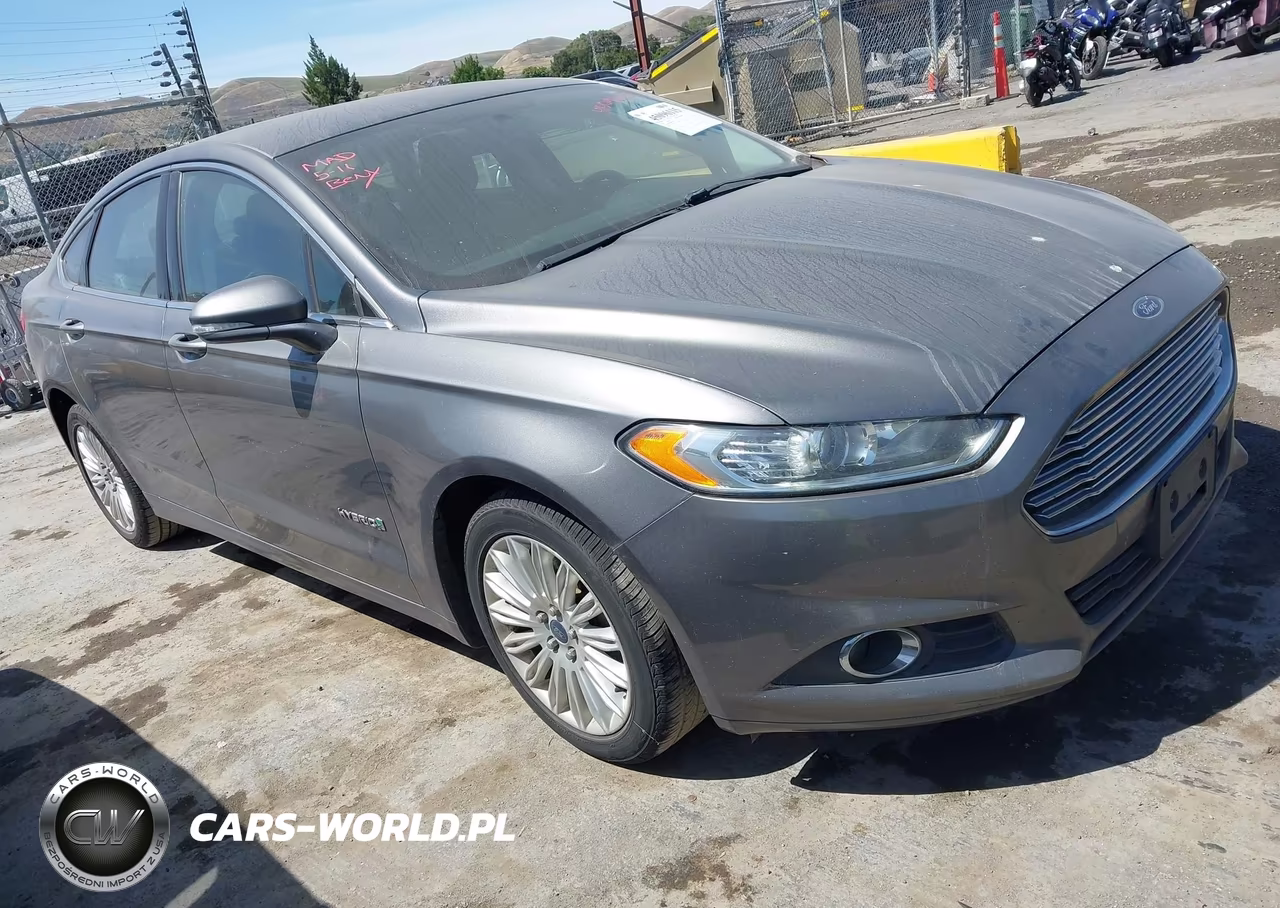 Główne zdjęcie 2014 Ford Fusion Hybrid Se