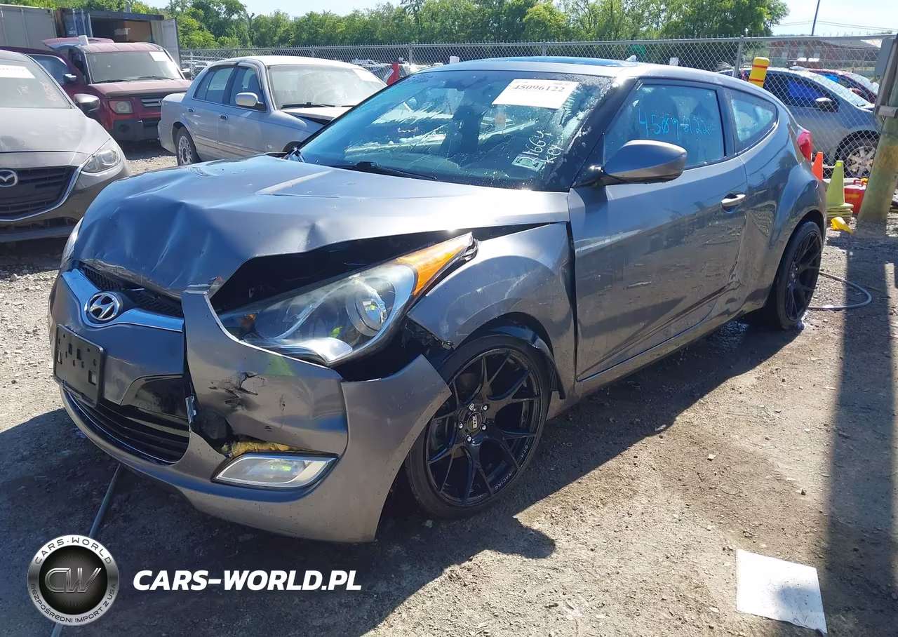 2013 Hyundai Veloster Base W-Black VIN:KMHTC6AD2DU121664 - 2