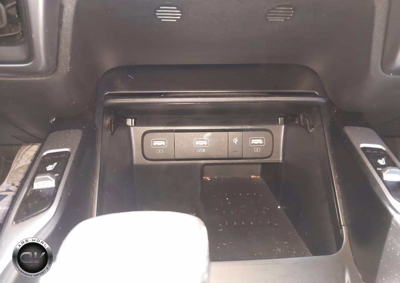 2023 Kia Sorento S VIN:5XYRL4LC5PG215423 - 22