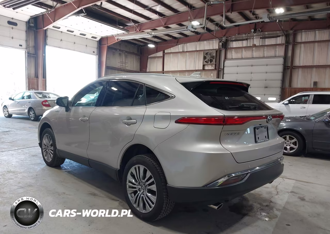 2021 Toyota Venza Xle VIN:JTEAAAAH1MJ003335 - 3