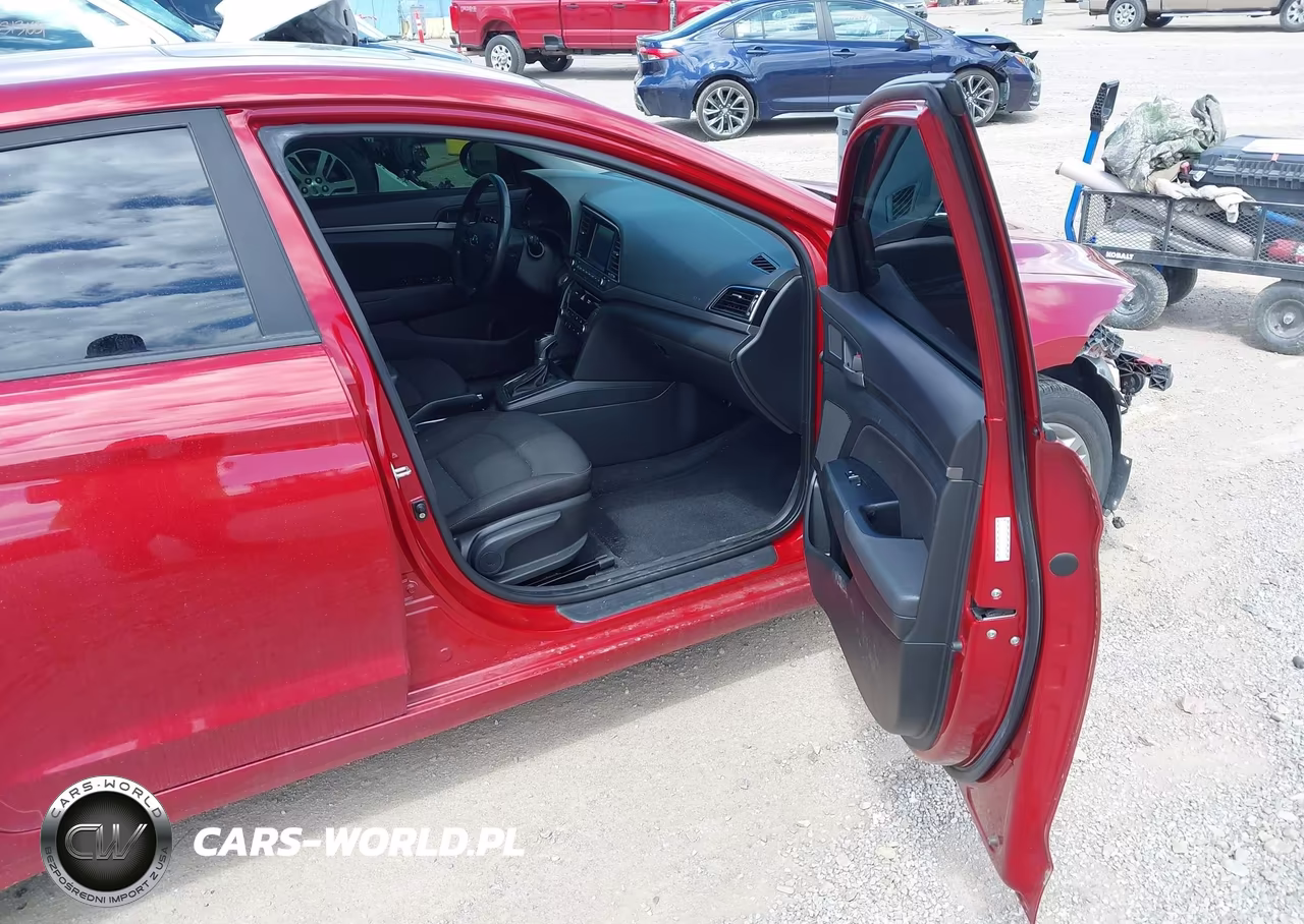 2017 Hyundai Elantra Value Edition VIN:KMHD84LF8HU246764 - 5