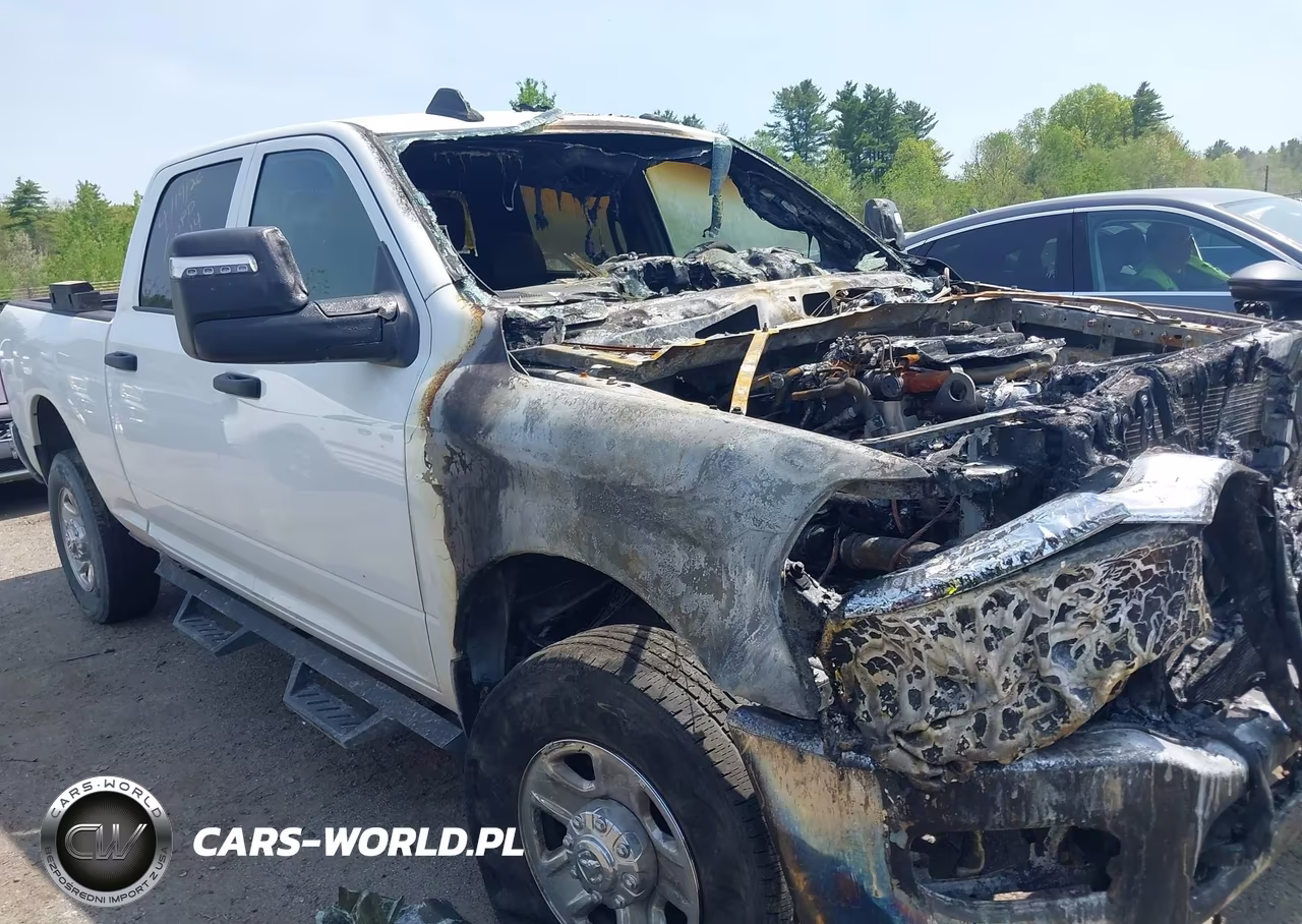2023 Ram 3500 Tradesman 4X4 6'4 Box VIN:3C63R3CL1PG546314 - 15