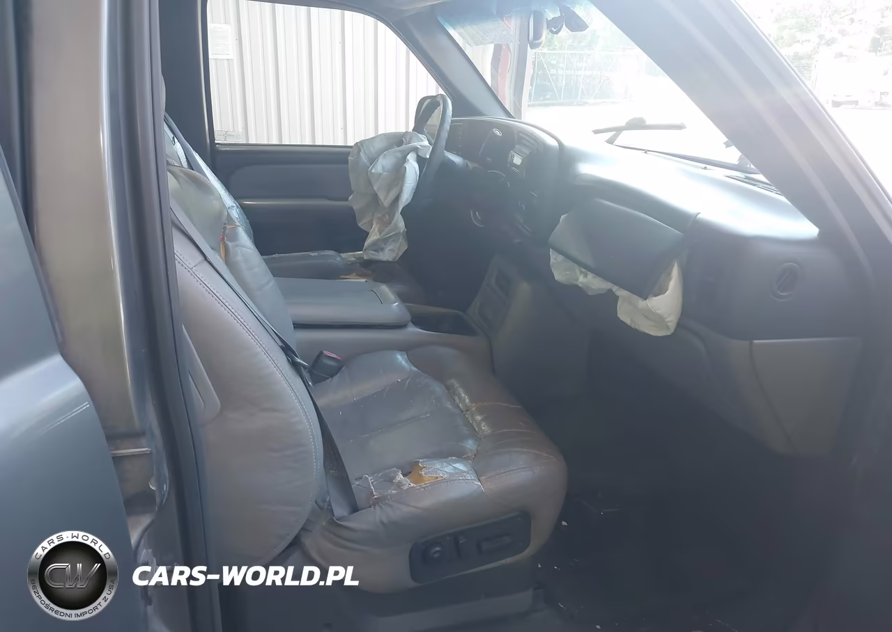 2000 Chevrolet Tahoe All New Lt VIN:1GNEK13T4YJ127052 - 5