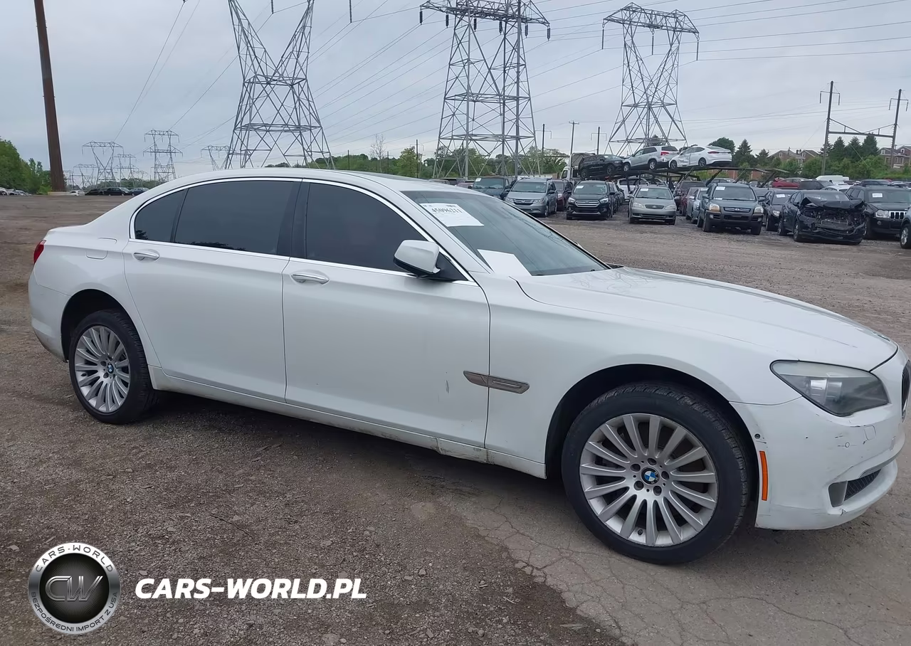 2012 BMW 750Li