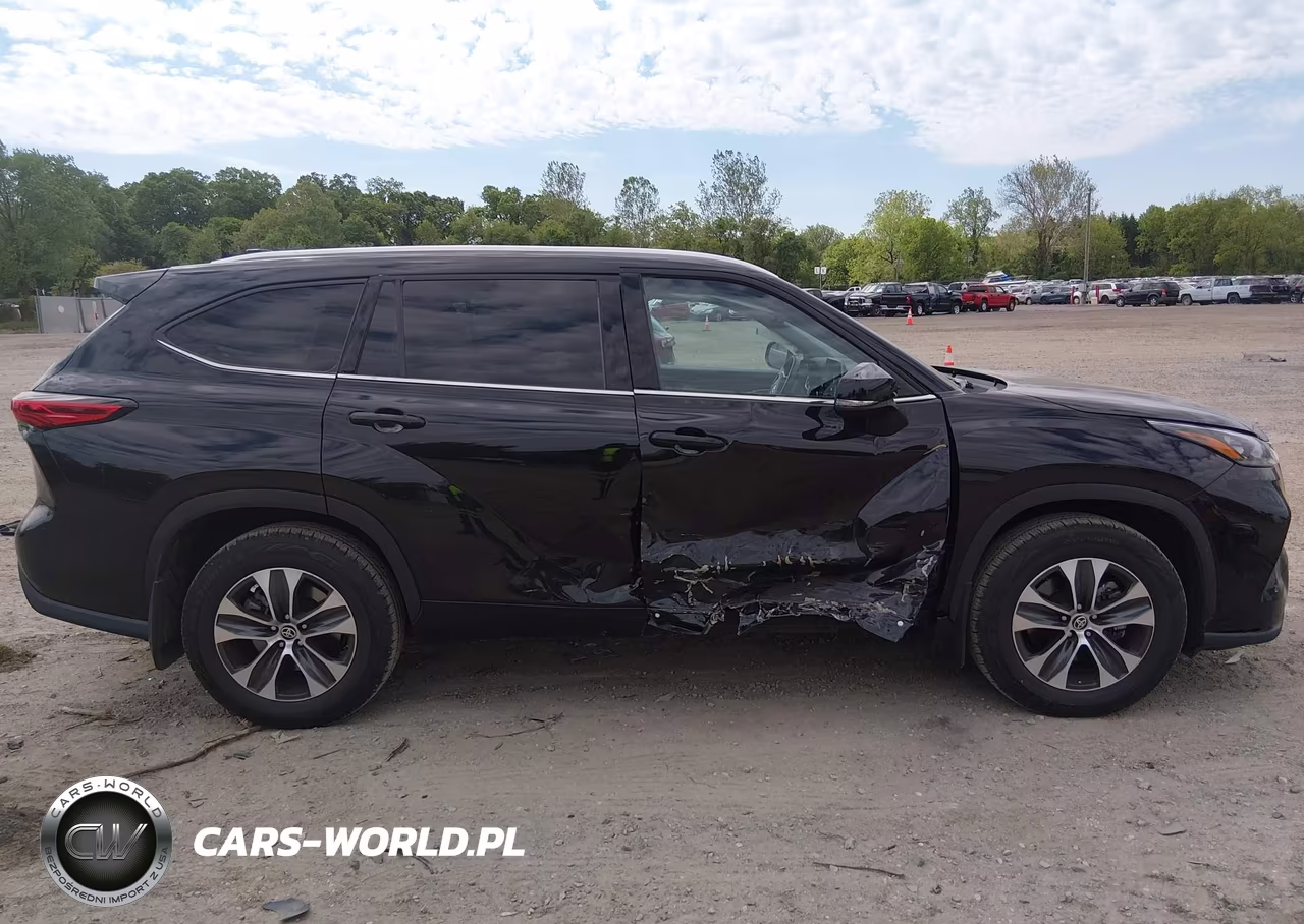 2020 Toyota Highlander Xle VIN:5TDHZRBH5LS501063 - 13