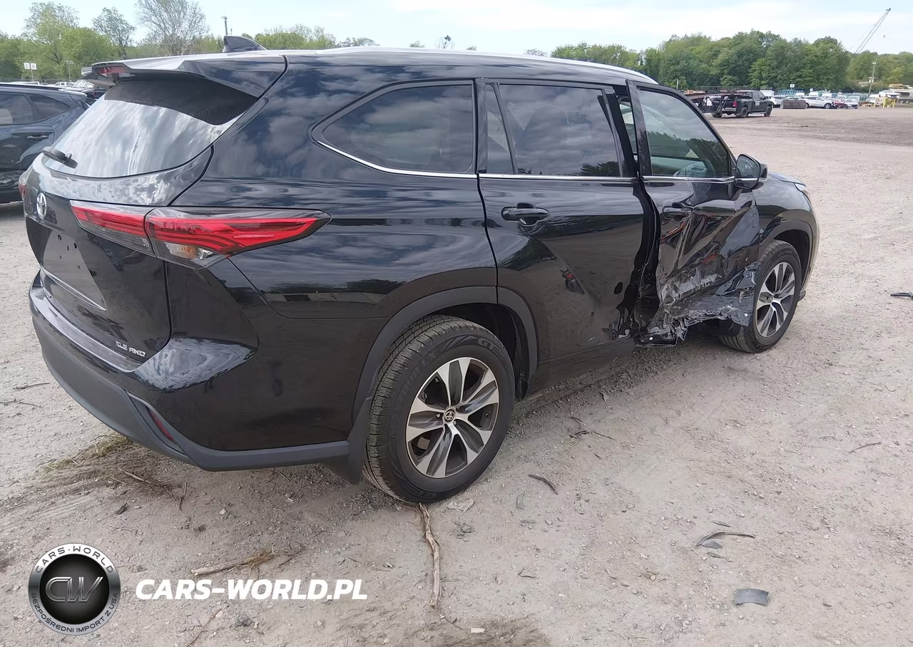 2020 Toyota Highlander Xle VIN:5TDHZRBH5LS501063 - 4
