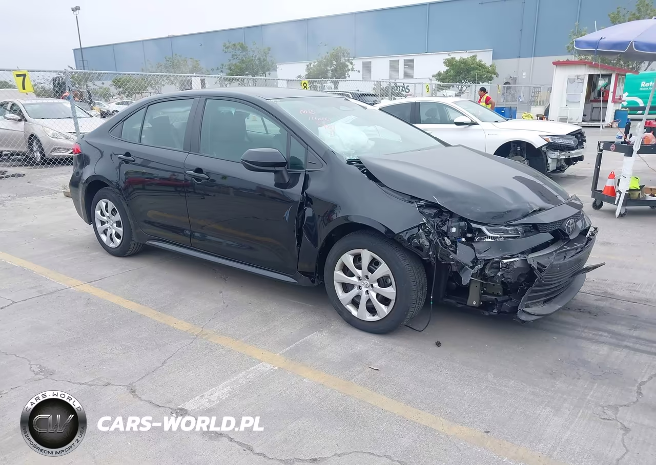 2024 Toyota Corolla Le – zdjęcie 1 z 16
