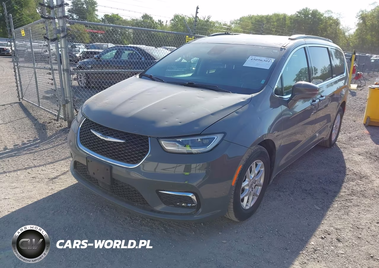 2022 Chrysler Pacifica Touring L VIN:2C4RC1BG3NR128129 - 2