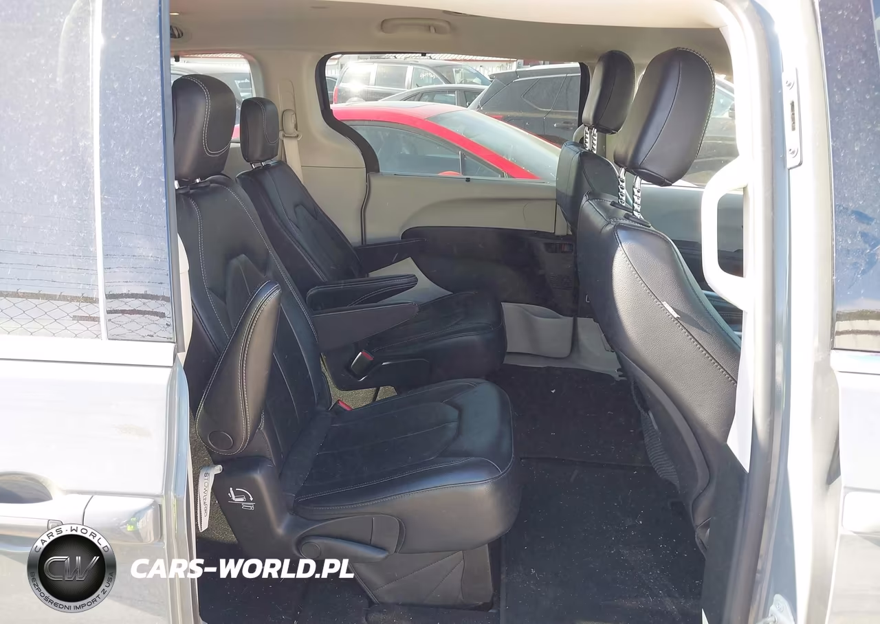 2022 Chrysler Pacifica Touring L VIN:2C4RC1BG3NR128129 - 8