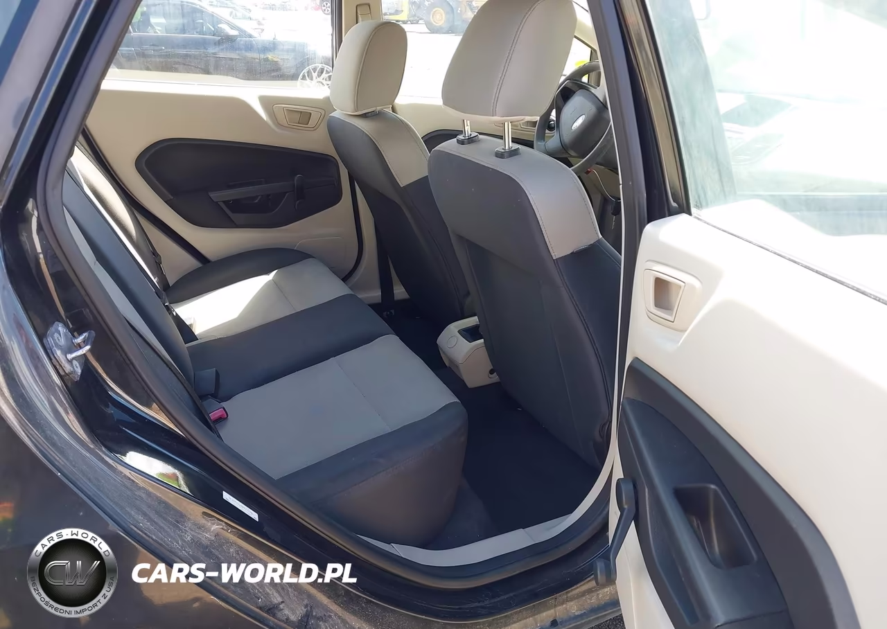 2013 Ford Fiesta S VIN:3FADP4AJ5DM136287 - 8