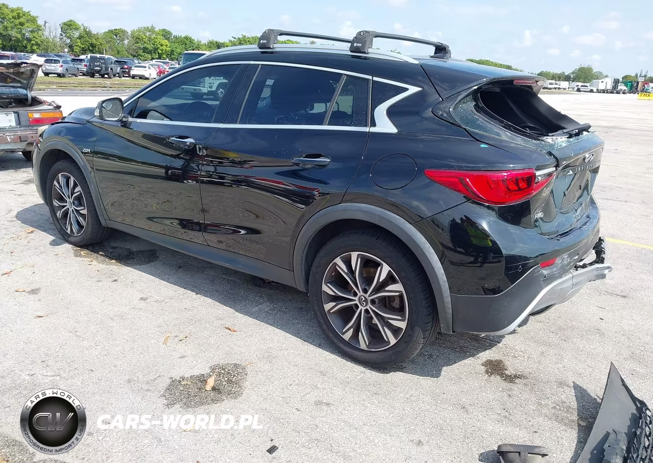 2017 Infiniti Qx30 Premium VIN:SJKCH5CR5HA026643 - 3