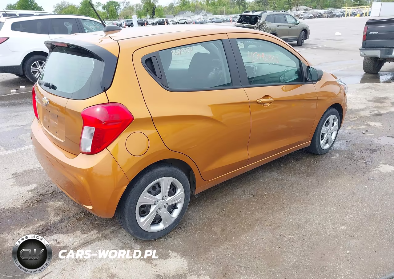 2019 Chevrolet Spark Ls Cvt VIN:KL8CB6SA9KC768571 - 4