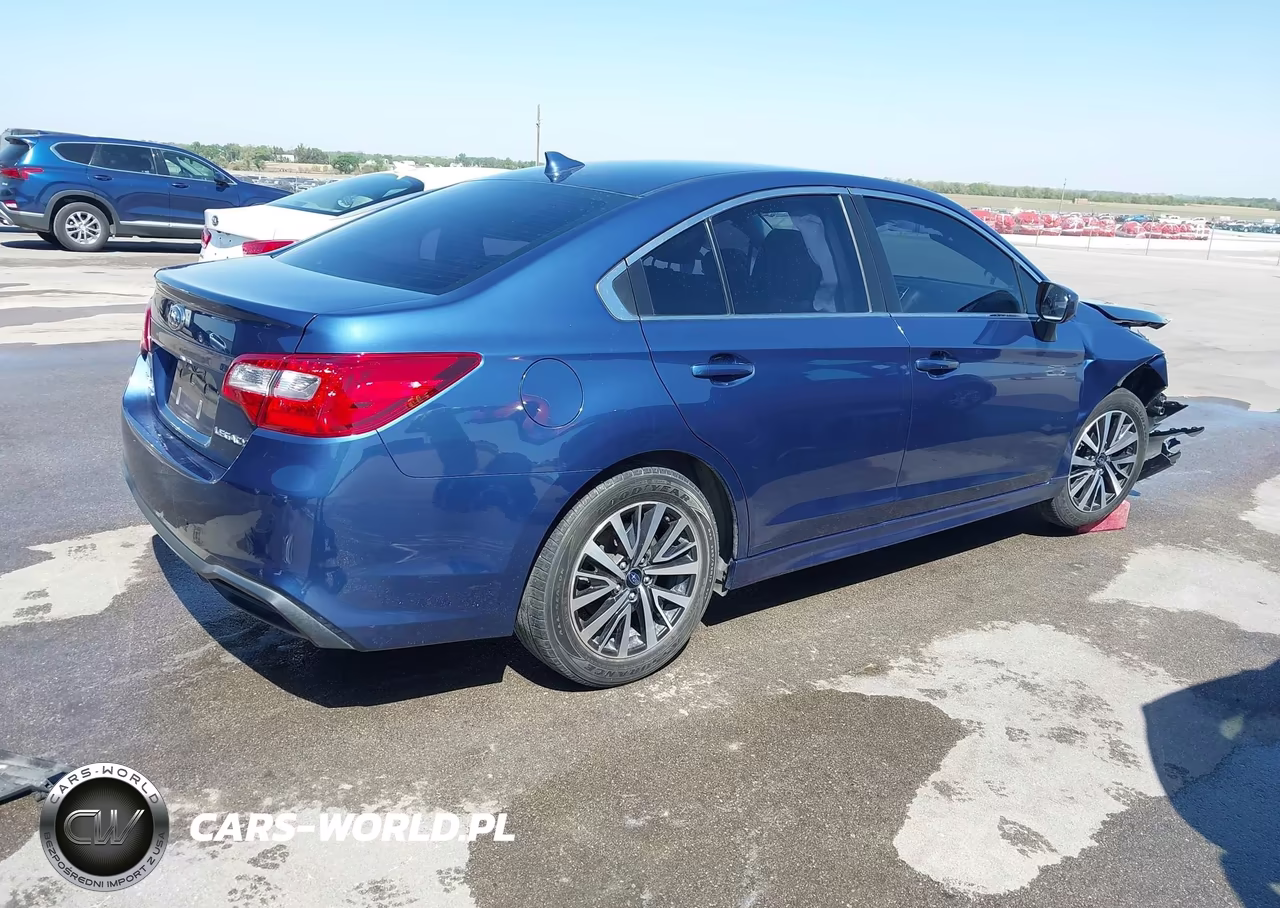 2019 Subaru Legacy 2.5I Premium VIN:4S3BNAF63K3013872 - 4