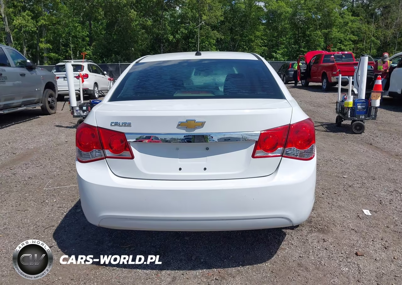 2014 Chevrolet Cruze Ls Auto VIN:1G1PA5SH1E7356556 - 17
