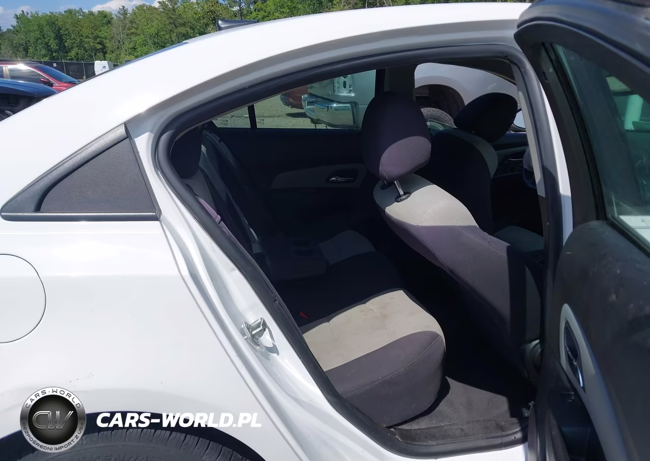 2014 Chevrolet Cruze Ls Auto VIN:1G1PA5SH1E7356556 - 8