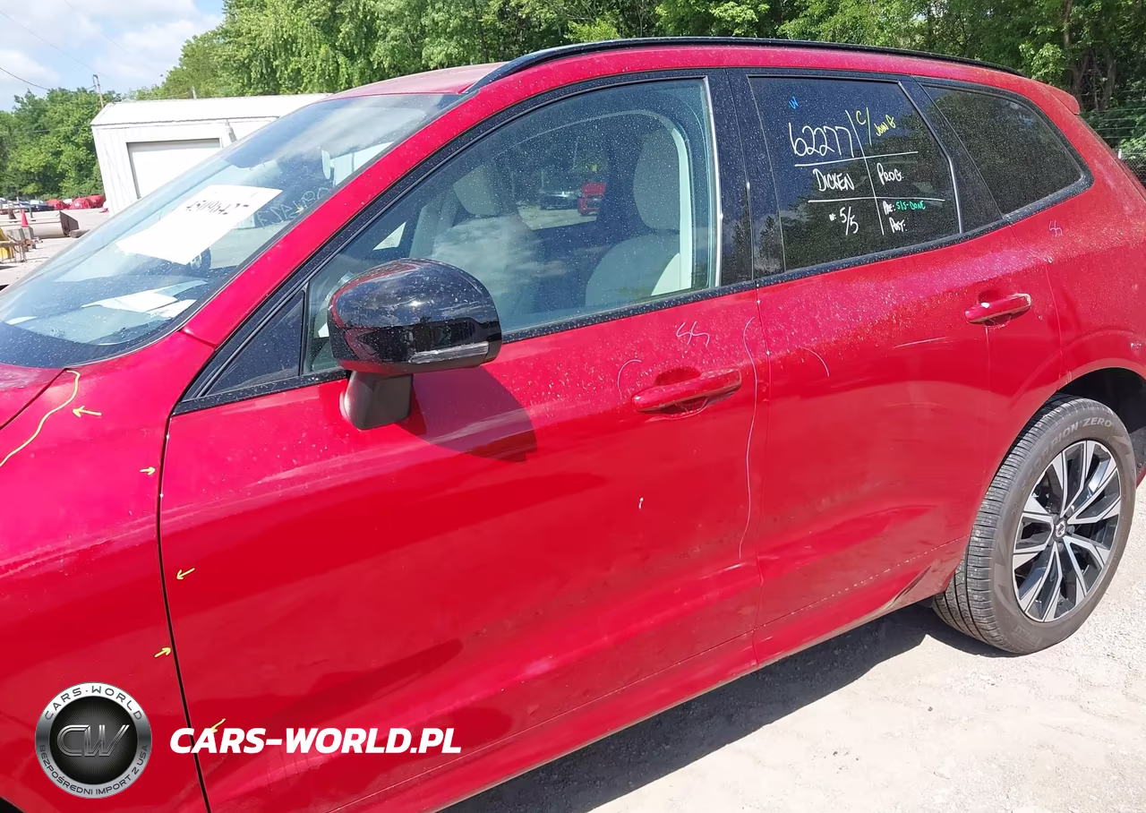 2025 Volvo Xc60 B5 Core VIN:YV4M12RJXS1067723 - 14