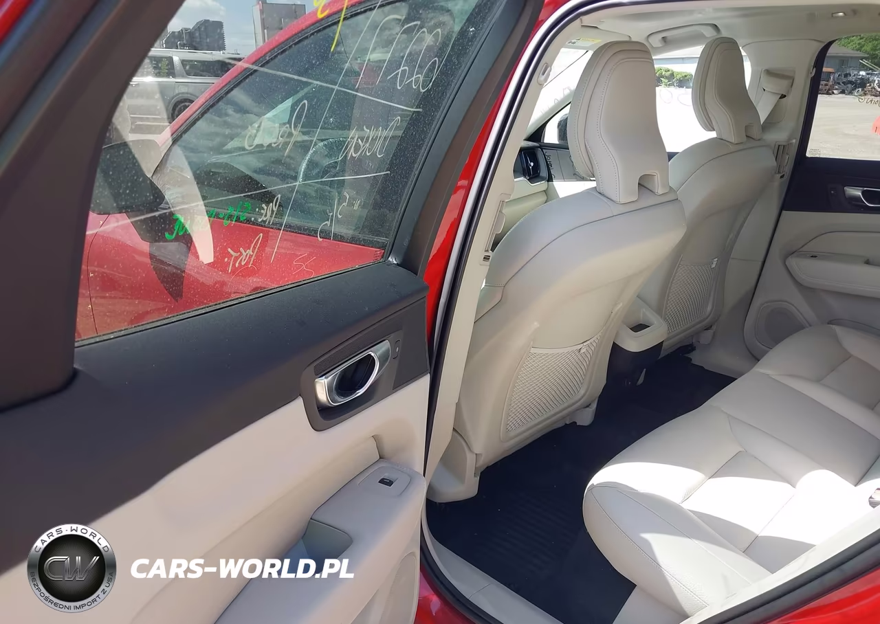 2025 Volvo Xc60 B5 Core VIN:YV4M12RJXS1067723 - 8