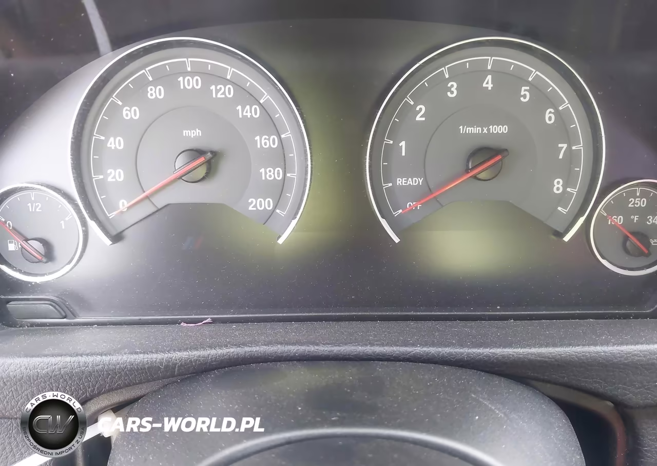 2016 BMW M3 VIN:WBS8M9C58G5E68473 - 16