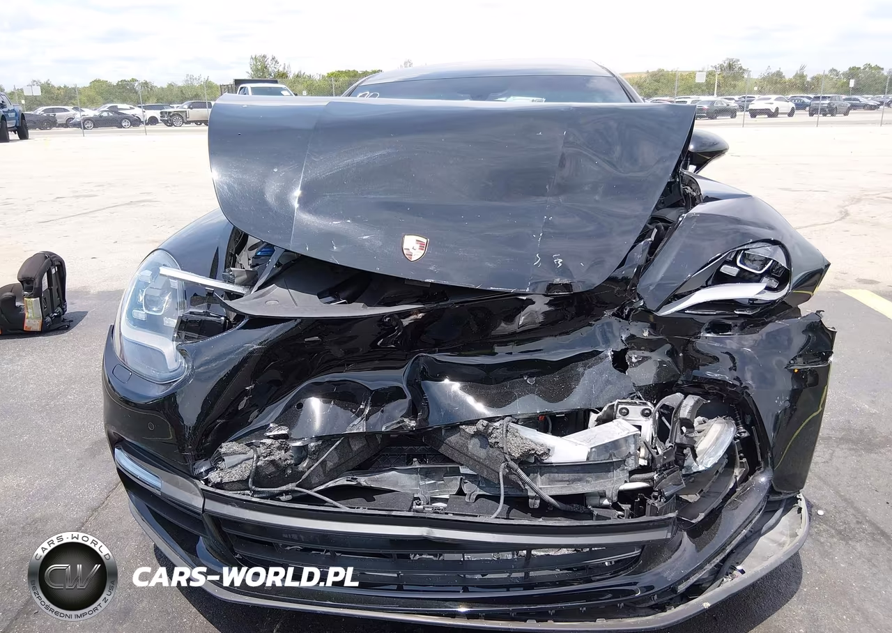 2018 Porsche Panamera 4 VIN:WP0AA2A76JL119647 - 12