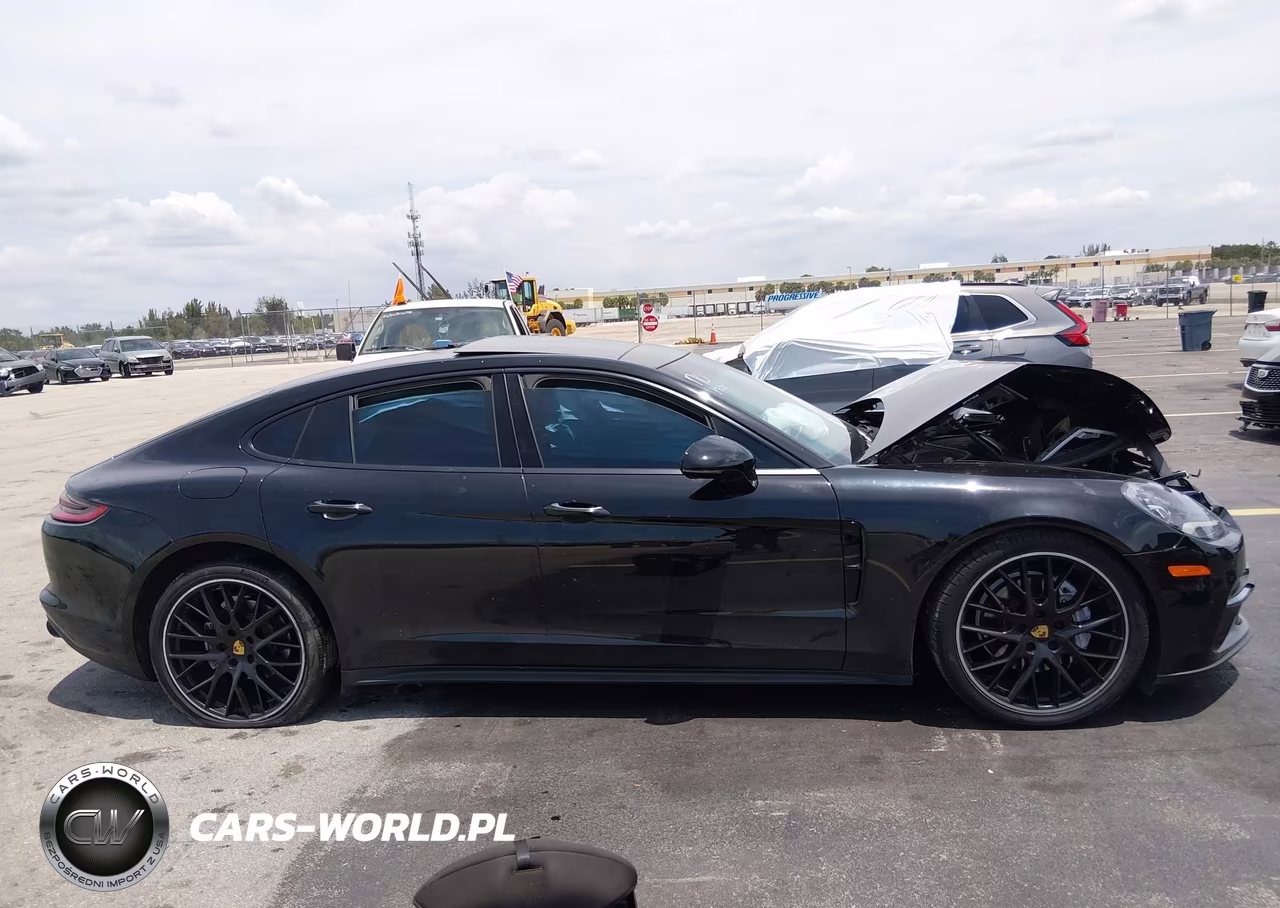 2018 Porsche Panamera 4 VIN:WP0AA2A76JL119647 - 13