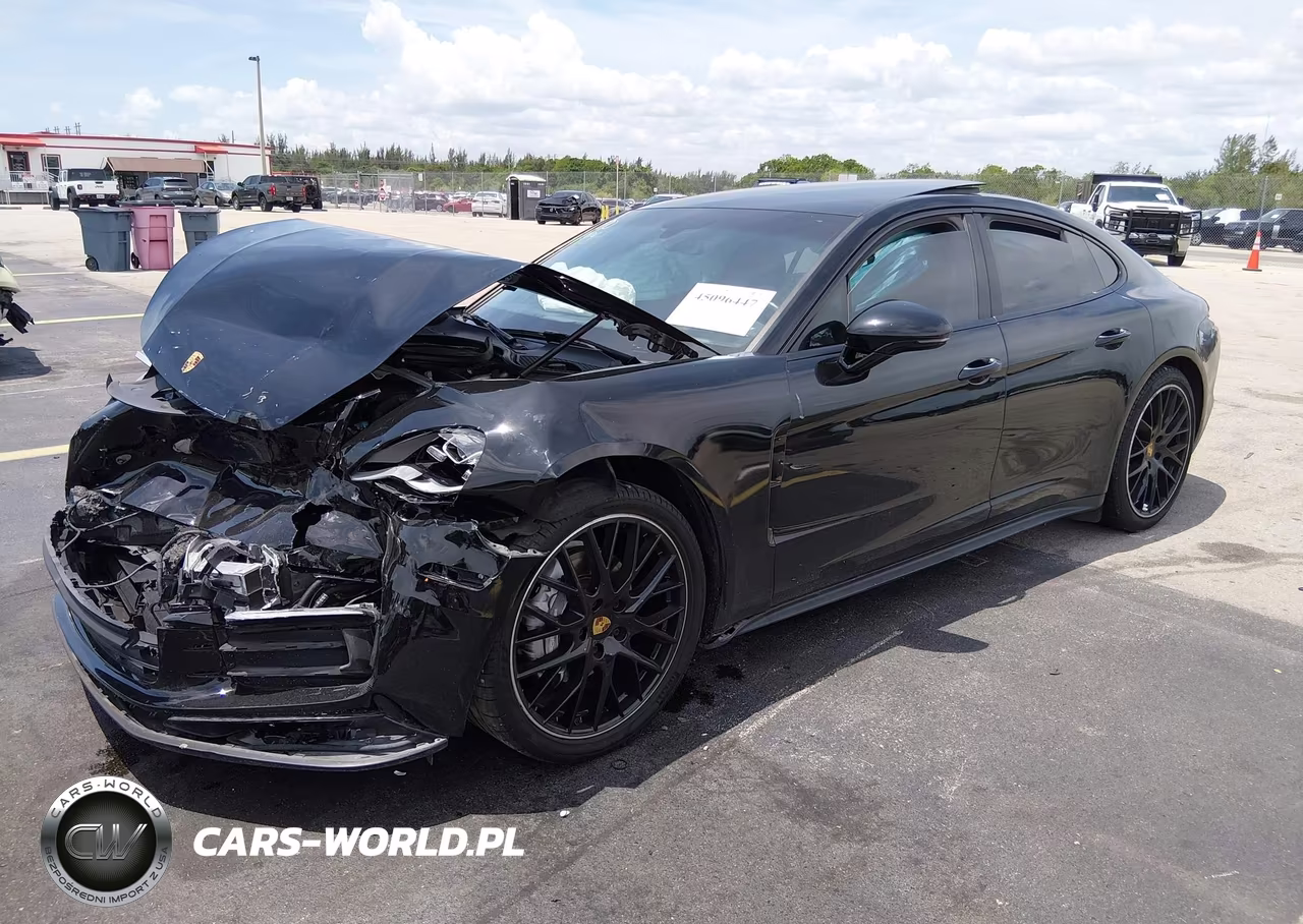 2018 Porsche Panamera 4 VIN:WP0AA2A76JL119647 - 2