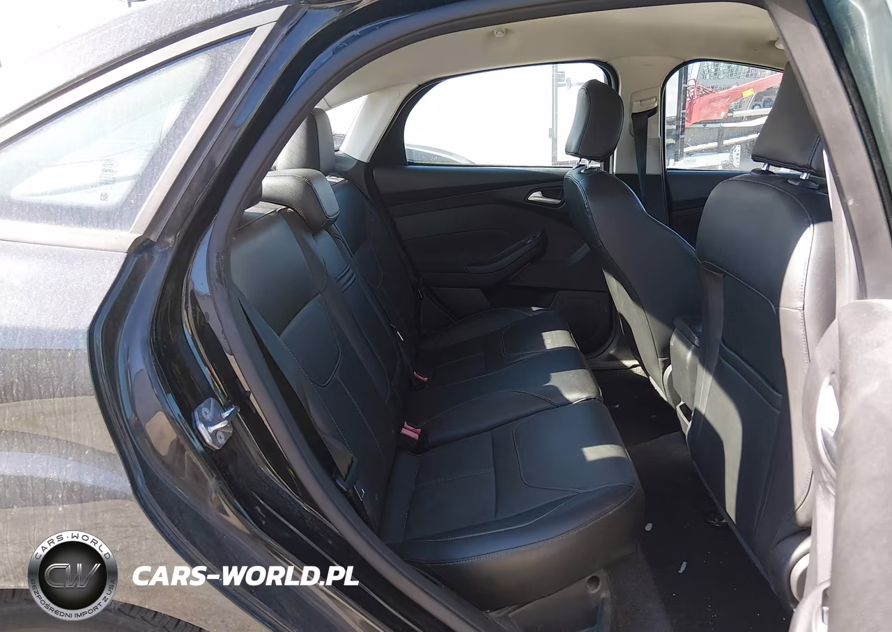 2015 Ford Focus Se VIN:1FADP3F22FL200804 - 8