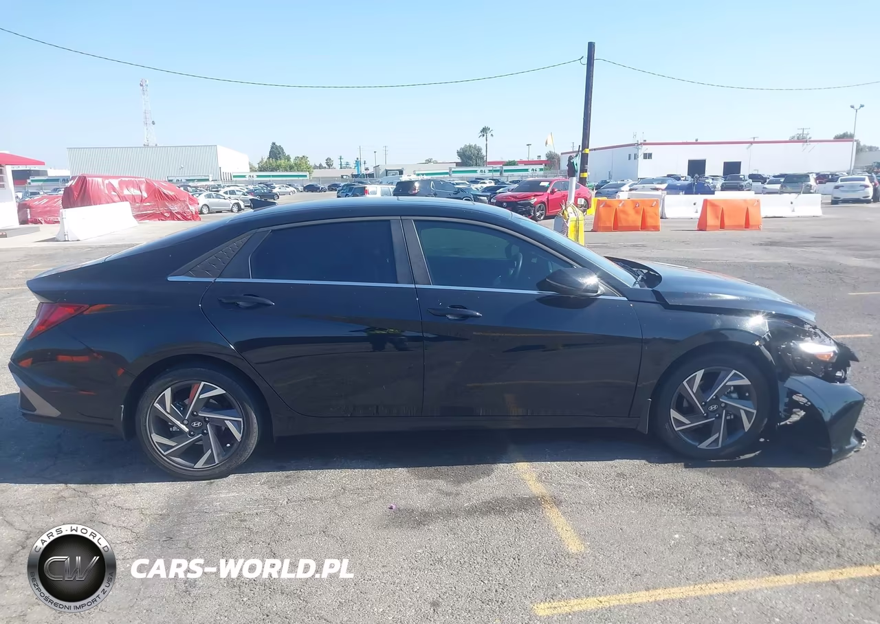 2024 Hyundai Elantra Hybrid Limited VIN:KMHLN4DJXRU117773 - 13