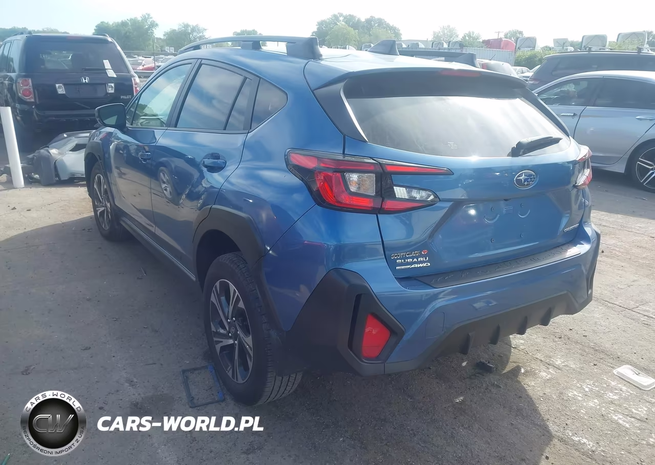 2024 Subaru Crosstrek Premium VIN:JF2GUADC7RH325919 - 3