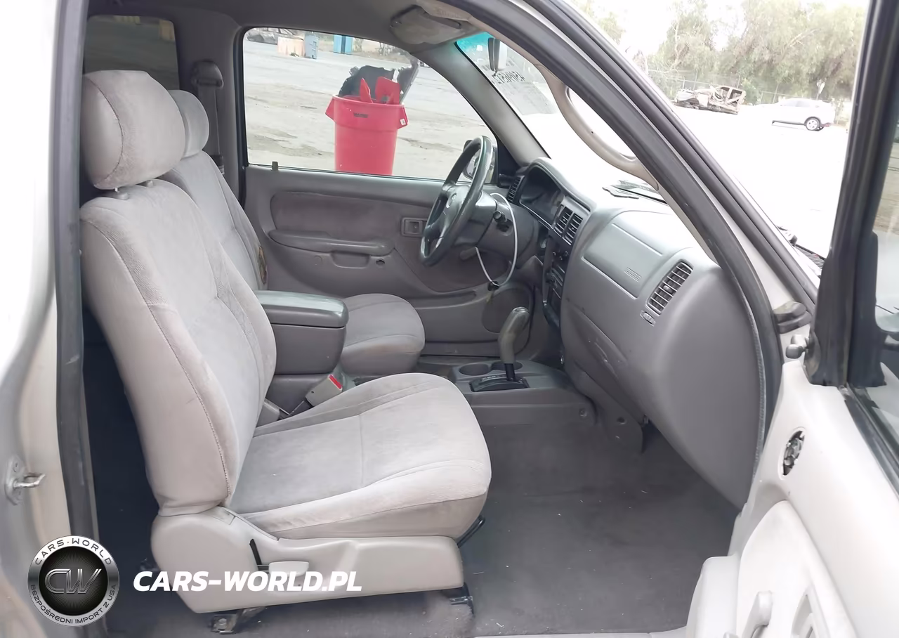 2001 Toyota Tacoma VIN:5TEVL52N11Z772348 - 5