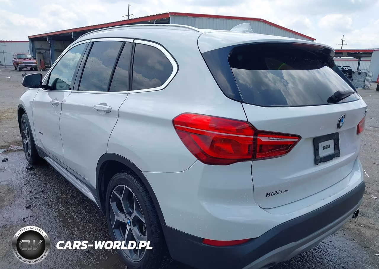 2016 BMW X1 xDrive28I VIN:WBXHT3C38GP886476 - 3