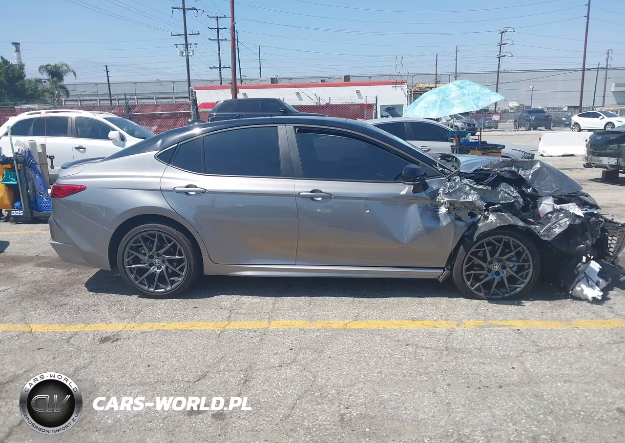 2026 Toyota Camry Xse VIN:4T1DAACK1TU671283 - 12