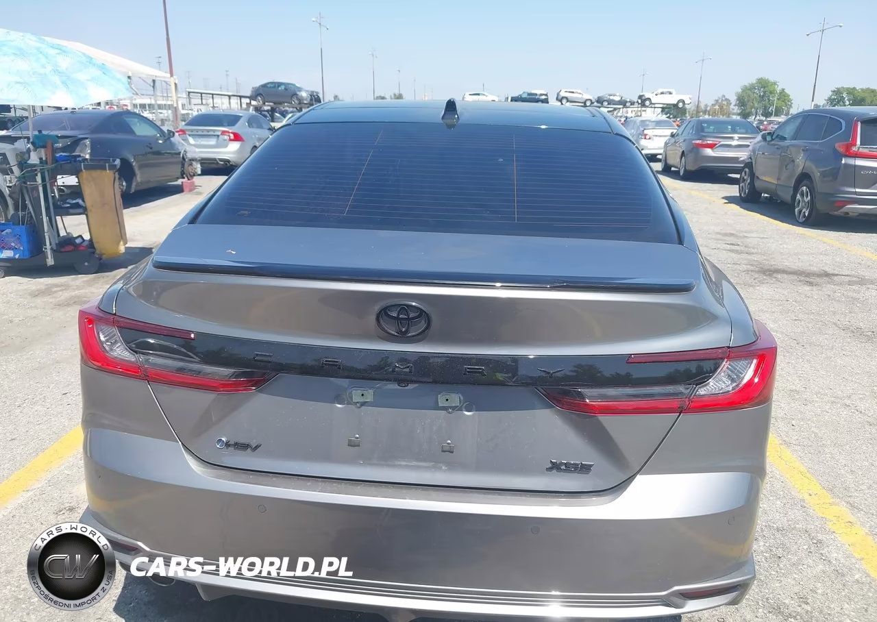 2026 Toyota Camry Xse VIN:4T1DAACK1TU671283 - 15