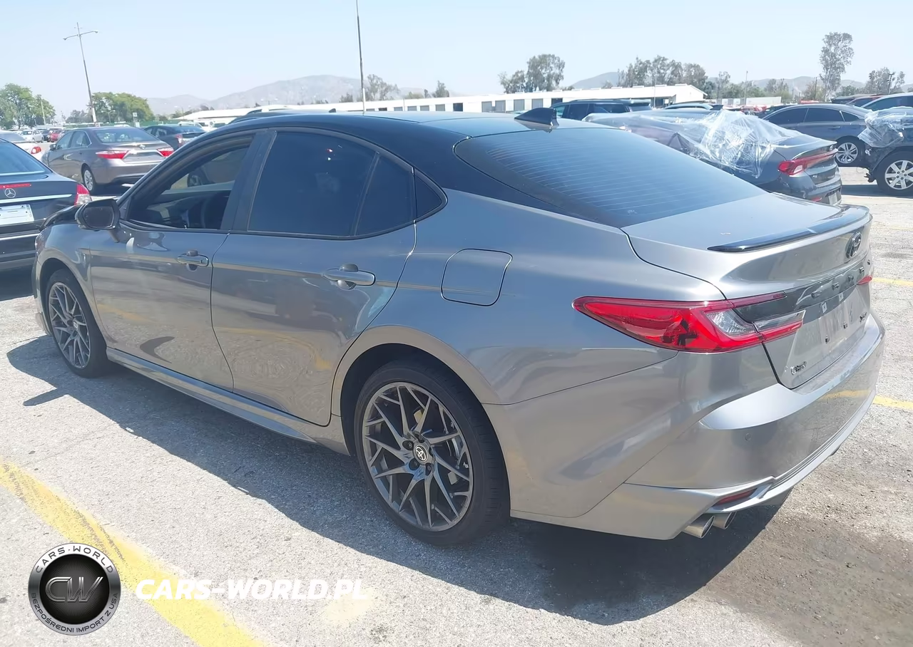 2026 Toyota Camry Xse VIN:4T1DAACK1TU671283 - 3