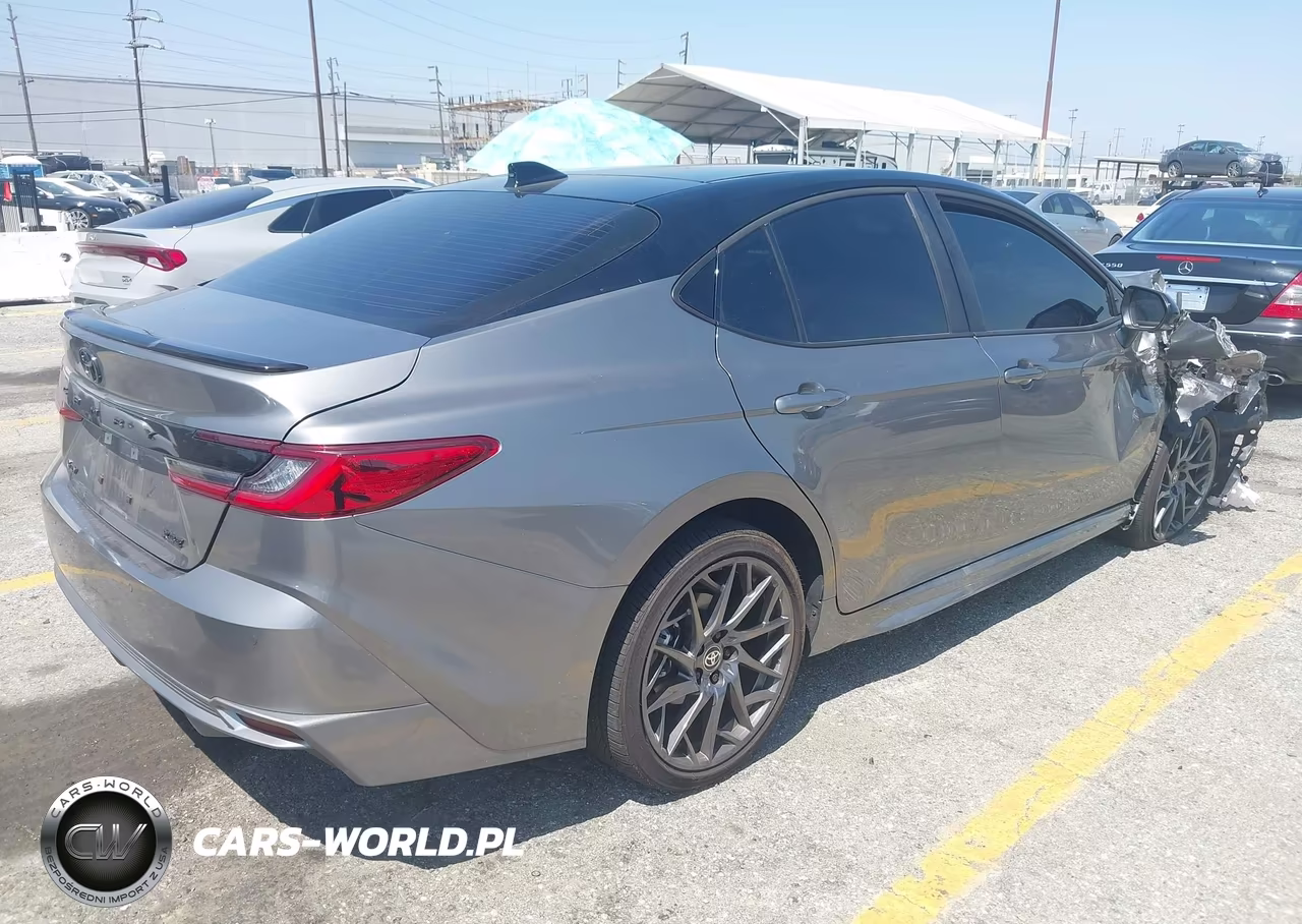 2026 Toyota Camry Xse VIN:4T1DAACK1TU671283 - 4