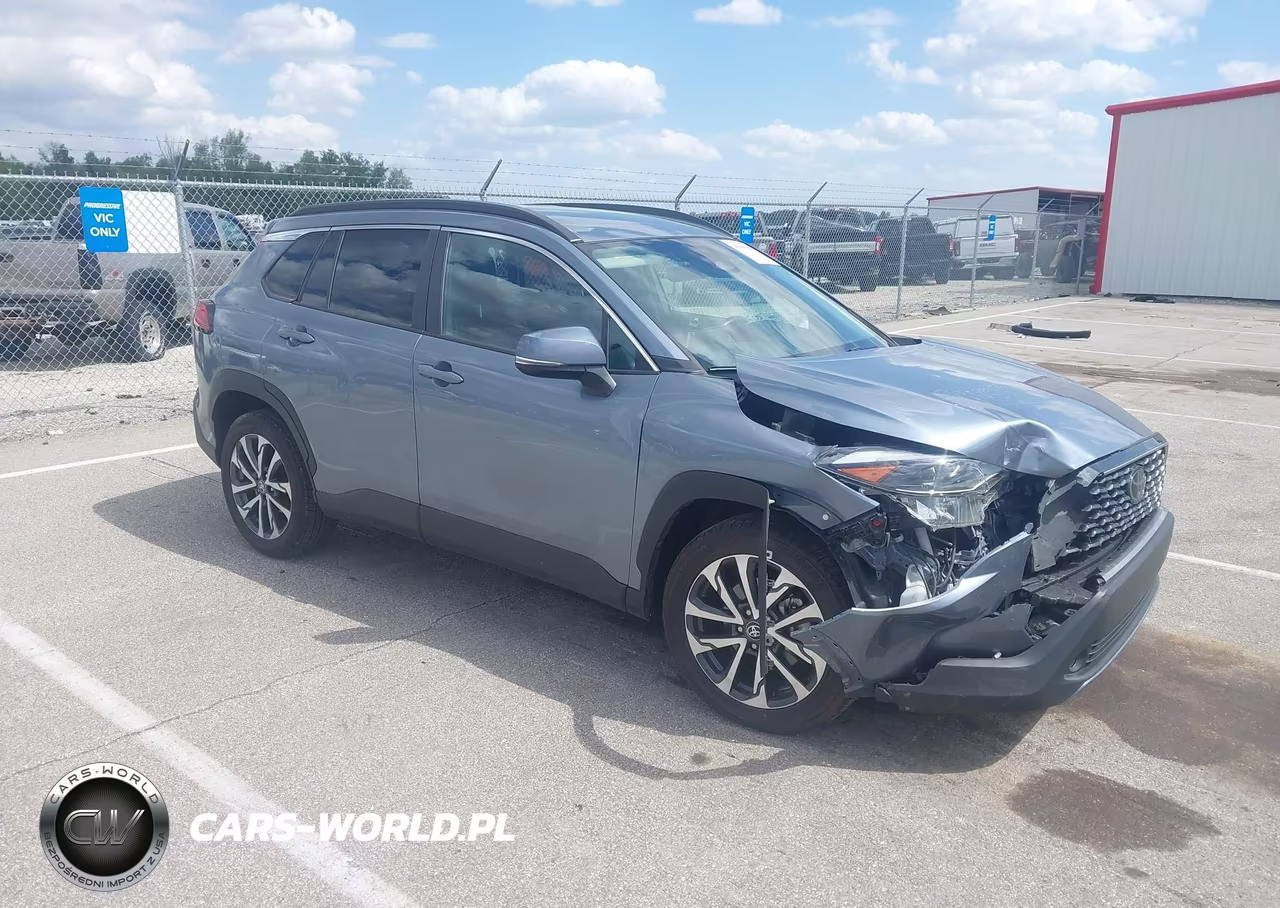 2023 Toyota Corolla Cross Xle – zdjęcie 1 z 16