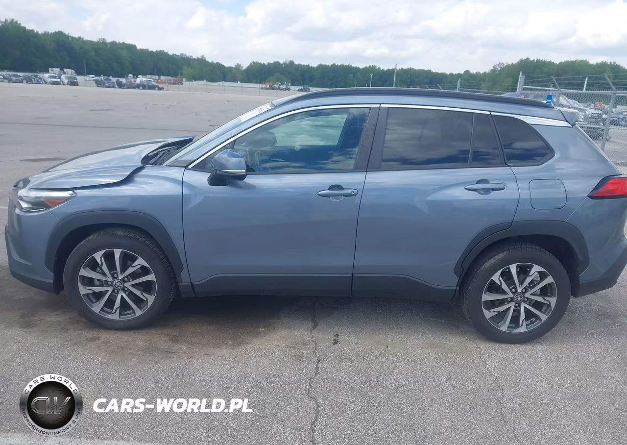 2023 Toyota Corolla Cross Xle VIN:7MUEAAAG8PV050842 - 14
