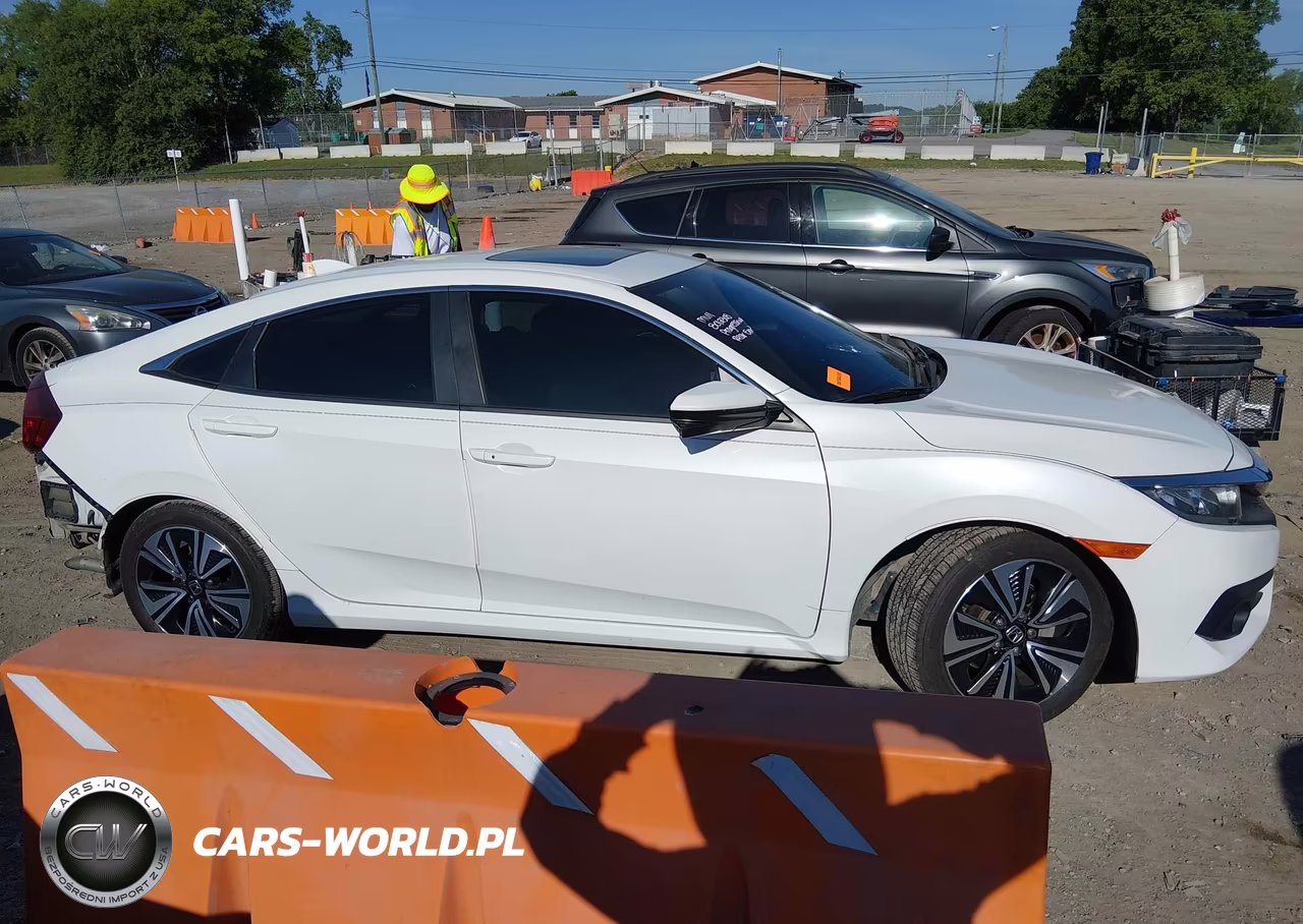 2018 Honda Civic Ex-L VIN:JHMFC1F71JX032426 - 14