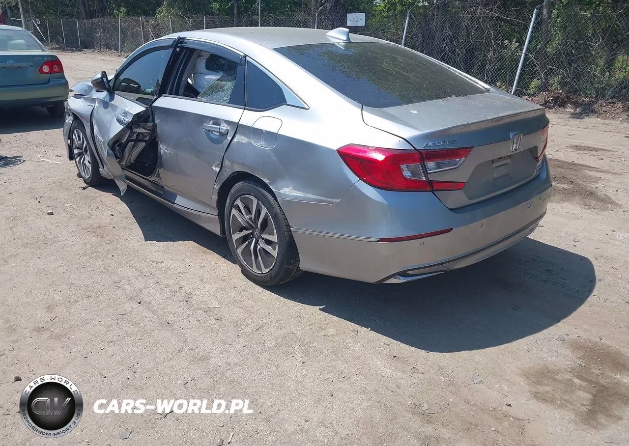 2020 Honda Accord Hybrid Touring VIN:1HGCV3F95LA007922 - 3
