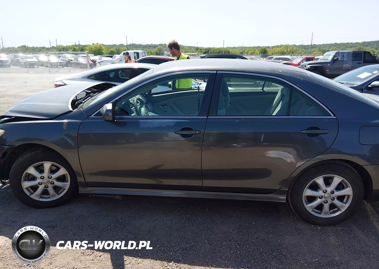 2011 Toyota Camry Le VIN:4T1BF3EK4BU711257 - 14