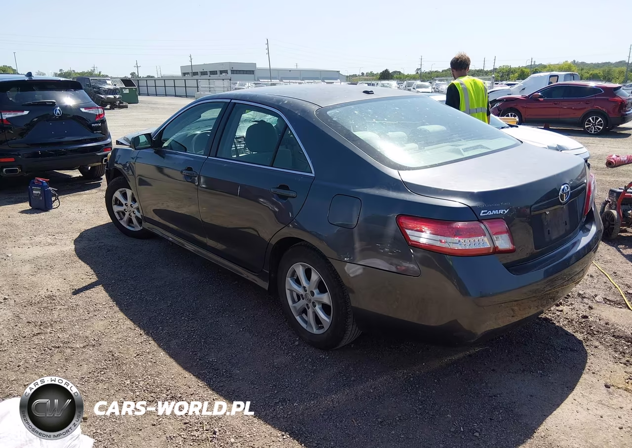 2011 Toyota Camry Le VIN:4T1BF3EK4BU711257 - 3