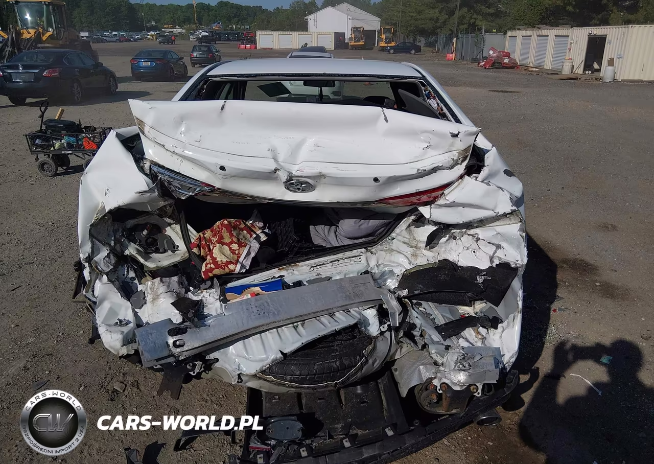 2017 Toyota Camry Se VIN:4T1BF1FK7HU783145 - 16