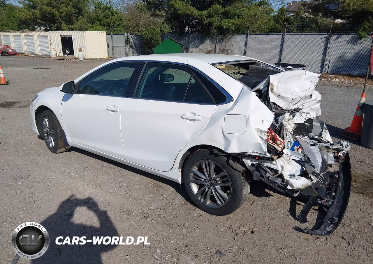 2017 Toyota Camry Se VIN:4T1BF1FK7HU783145 - 3