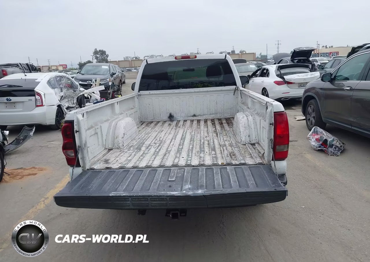 2003 Chevrolet Silverado 1500 Work Truck VIN:1GCEC14V83Z176528 - 16