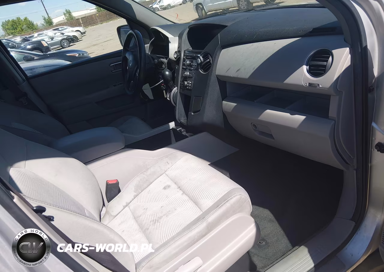 2012 Honda Pilot Lx VIN:5FNYF4H28CB005810 - 5