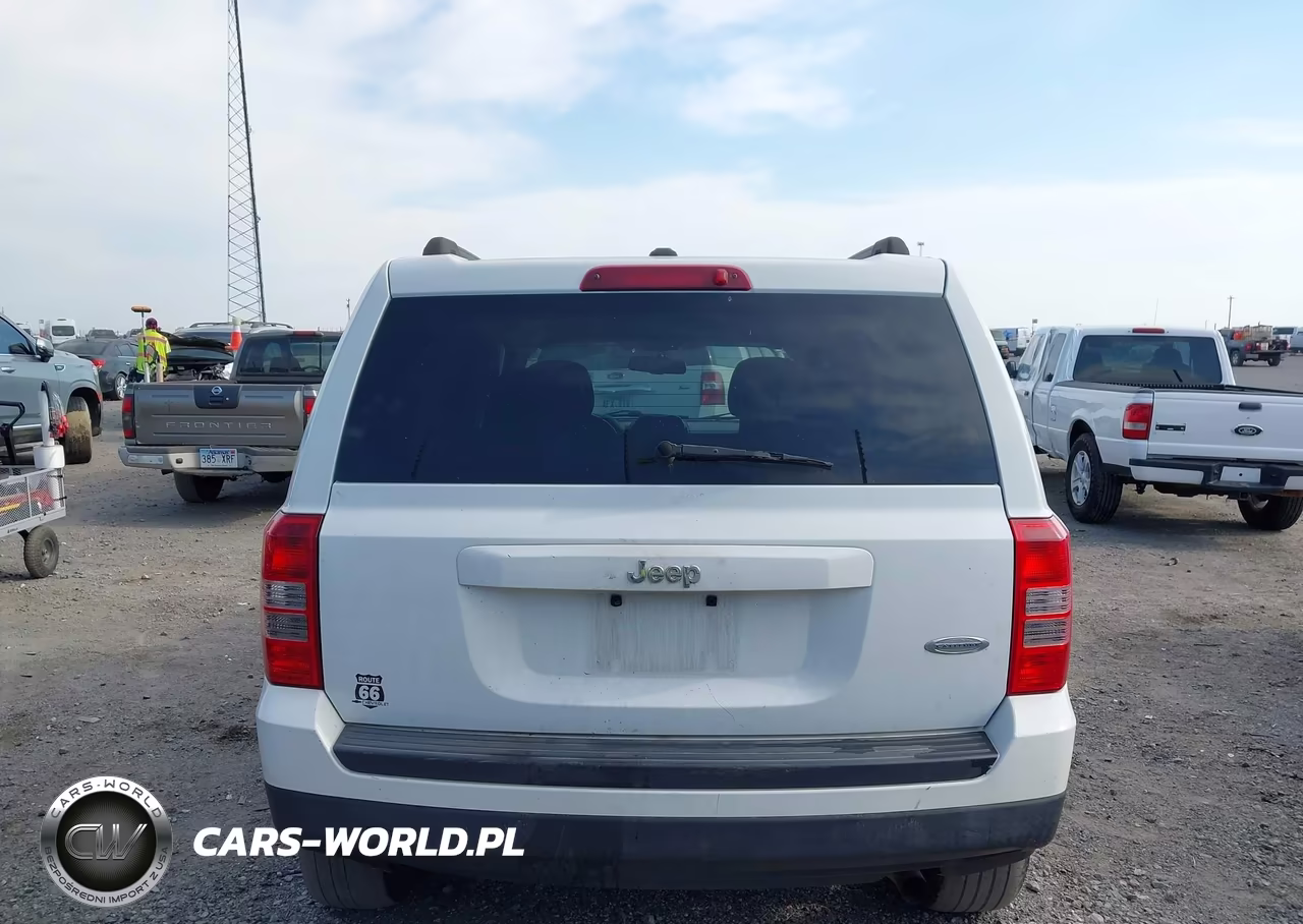 2017 Jeep Patriot Latitude Fwd VIN:1C4NJPFA2HD161157 - 17