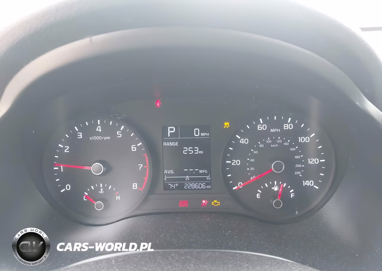 2018 Kia Rio S VIN:3KPA24AB3JE115044 - 7